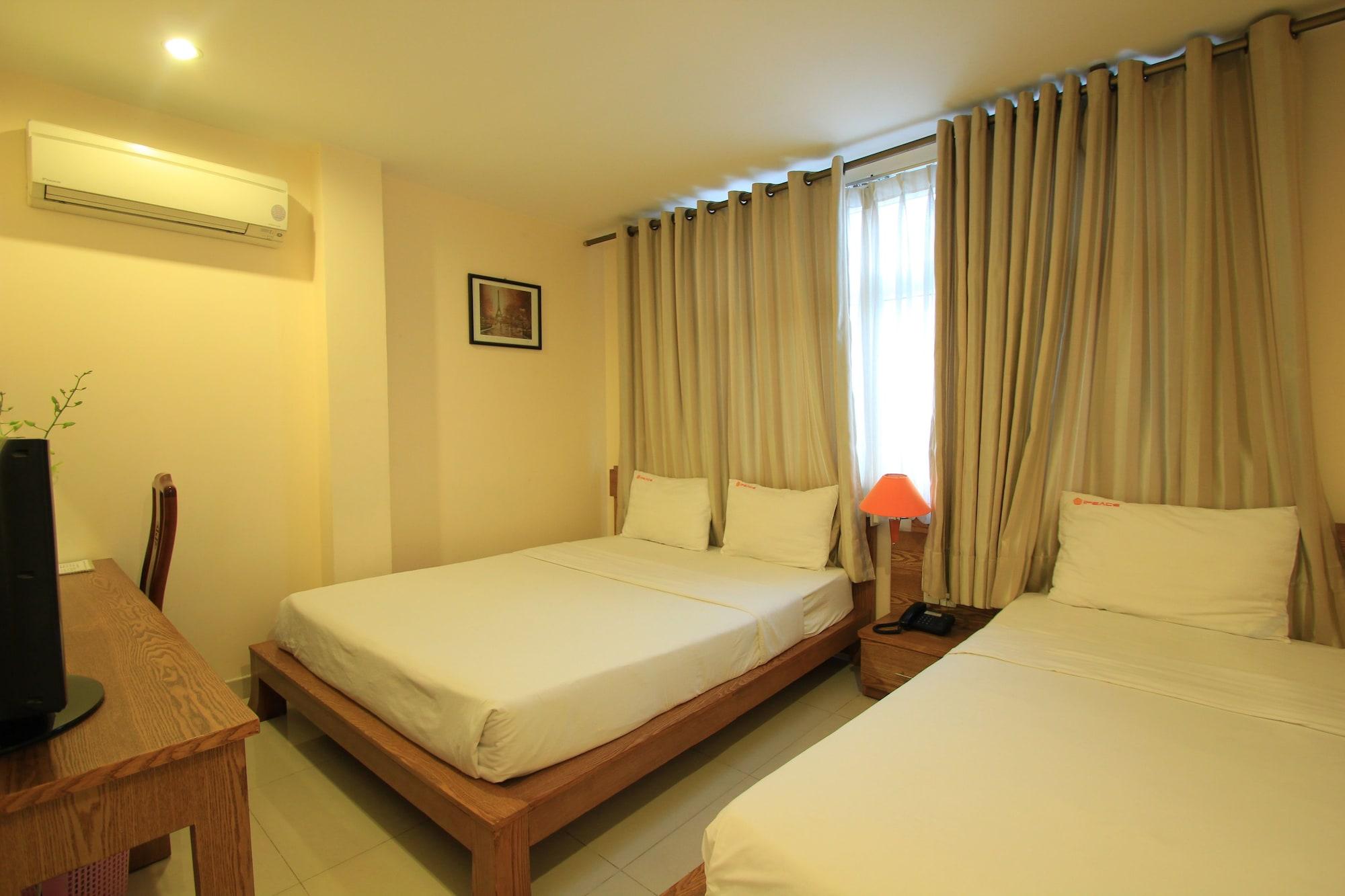 Ipeace Hotel - Bui Vien Walking Street Ho-Chi-Minh-Stadt Exterior foto