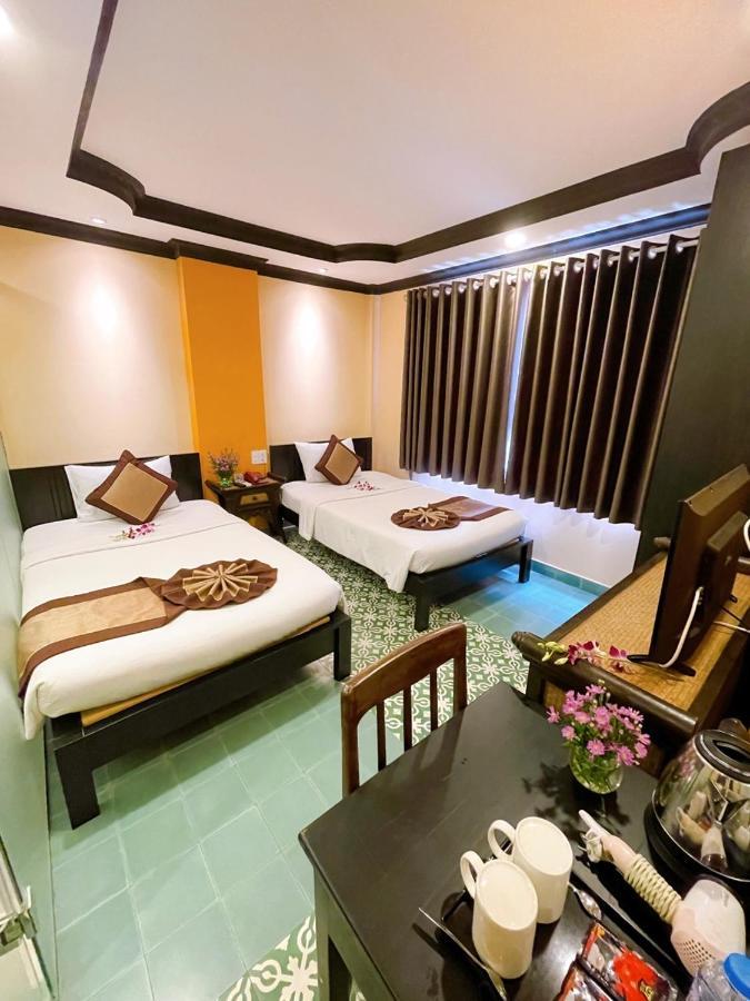 Ipeace Hotel - Bui Vien Walking Street Ho-Chi-Minh-Stadt Exterior foto