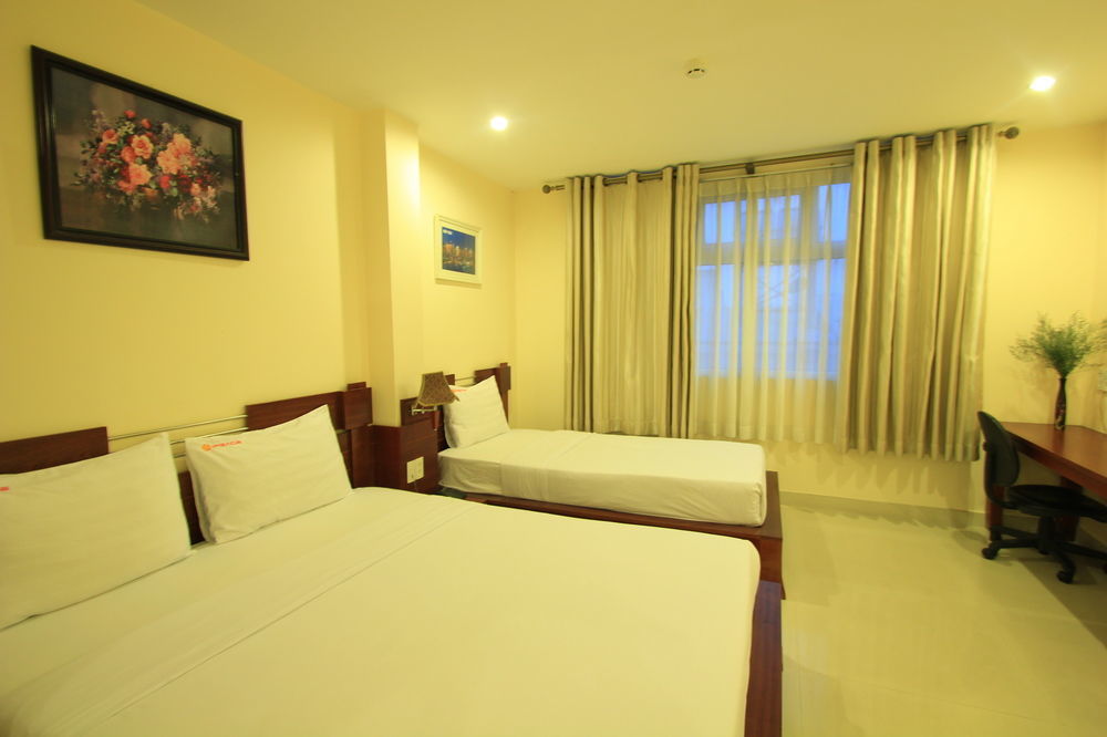 Ipeace Hotel - Bui Vien Walking Street Ho-Chi-Minh-Stadt Exterior foto